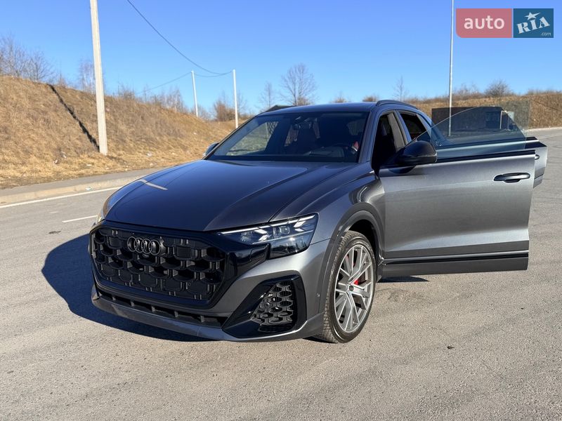 Внедорожник / Кроссовер Audi SQ8 2022 в Полтаве
