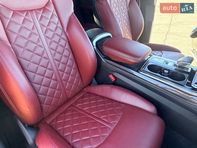 Внедорожник / Кроссовер Audi SQ8 2022 в Полтаве