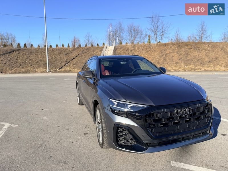 Внедорожник / Кроссовер Audi SQ8 2022 в Полтаве