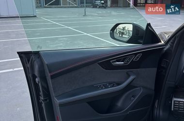 Позашляховик / Кросовер Audi SQ8 2020 в Києві