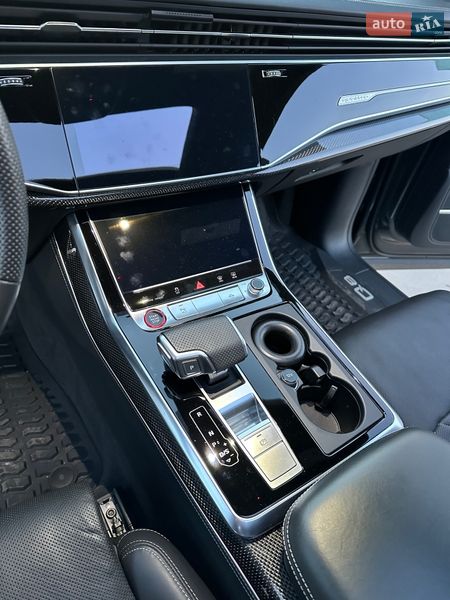 Позашляховик / Кросовер Audi SQ8 2020 в Києві