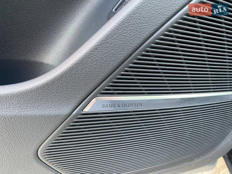 Позашляховик / Кросовер Audi SQ8 2021 в Львові