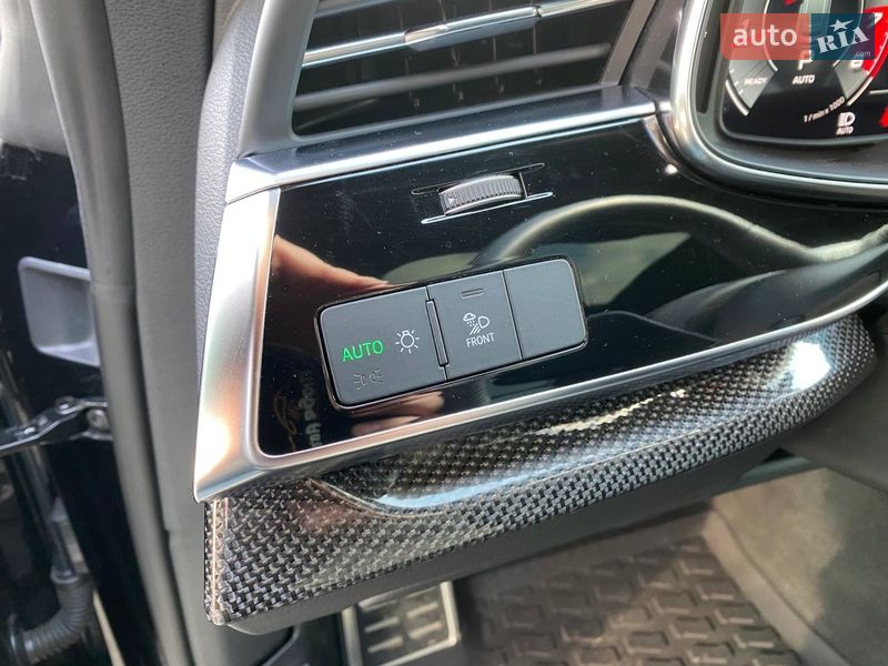 Позашляховик / Кросовер Audi SQ8 2021 в Львові