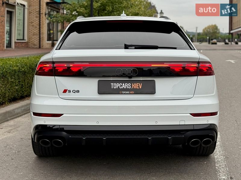 Внедорожник / Кроссовер Audi SQ8 2024 в Киеве