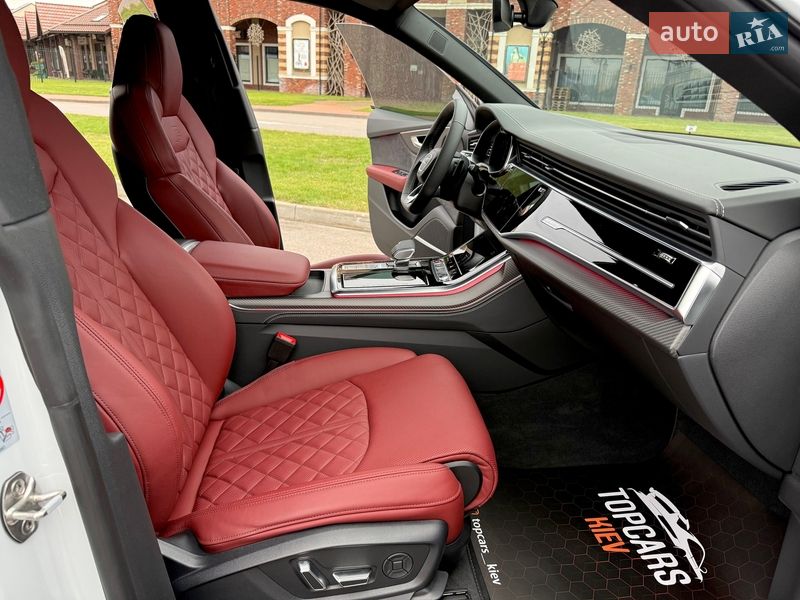 Внедорожник / Кроссовер Audi SQ8 2024 в Киеве