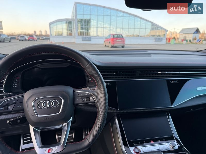 Внедорожник / Кроссовер Audi SQ8 2024 в Киеве