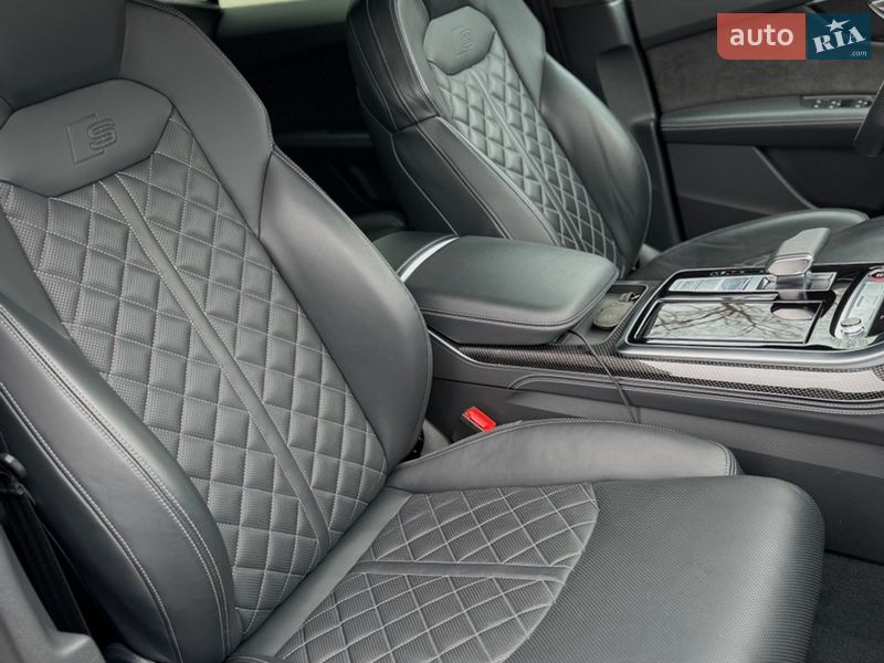 Внедорожник / Кроссовер Audi SQ8 2022 в Днепре