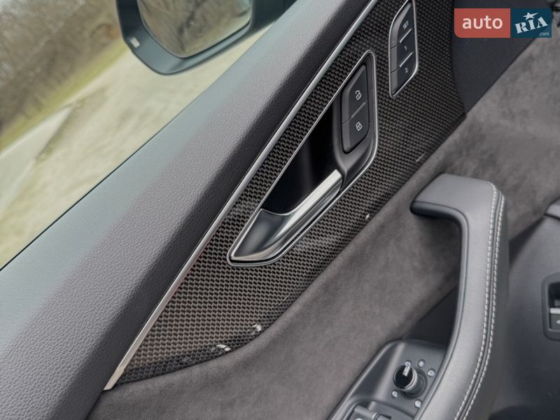 Внедорожник / Кроссовер Audi SQ8 2022 в Днепре