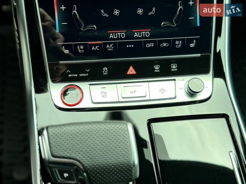 Внедорожник / Кроссовер Audi SQ8 2022 в Днепре
