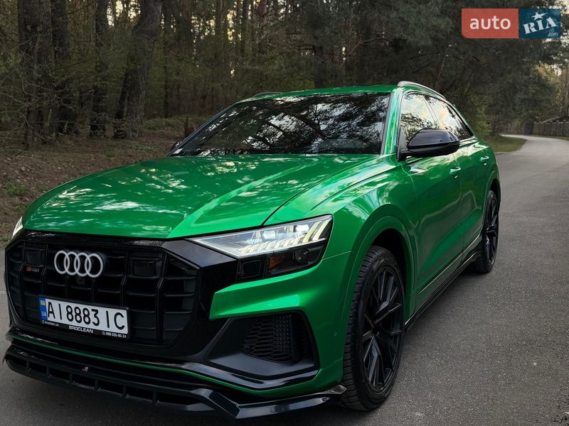 Audi SQ8 2023