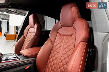 Внедорожник / Кроссовер Audi SQ8 2024 в Киеве