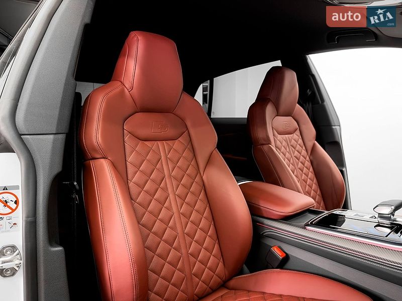 Внедорожник / Кроссовер Audi SQ8 2024 в Киеве