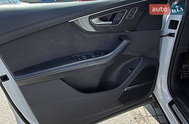 Внедорожник / Кроссовер Audi SQ8 2021 в Киеве фото 13 Внедорожник / Кроссовер Audi SQ8 2021 в Киеве