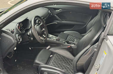 Купе Audi TT RS 2017 в 