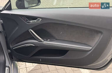 Купе Audi TT RS 2017 в 