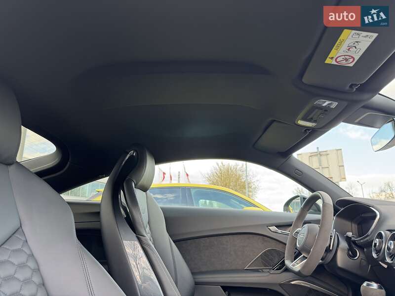 Купе Audi TT RS 2023 в Киеве