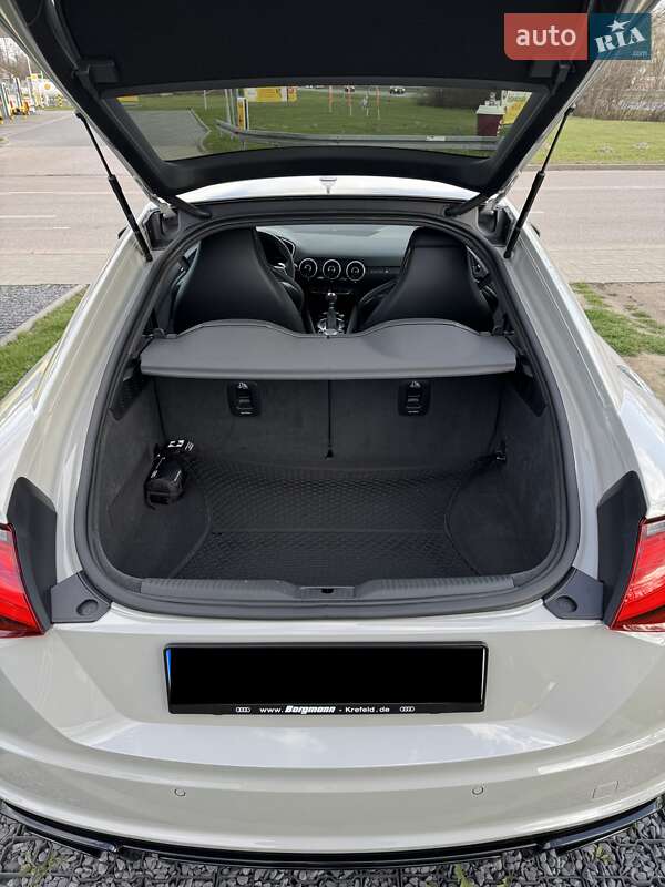 Купе Audi TT RS 2023 в Киеве