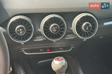 Купе Audi TT RS 2017 в 