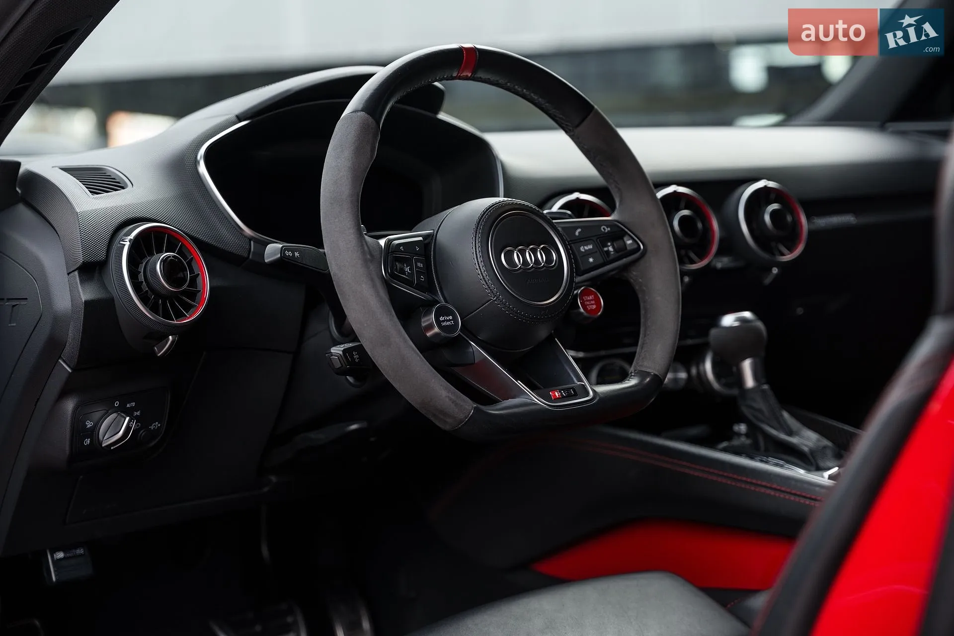 2019 Audi TT RS - мініатюра 22
