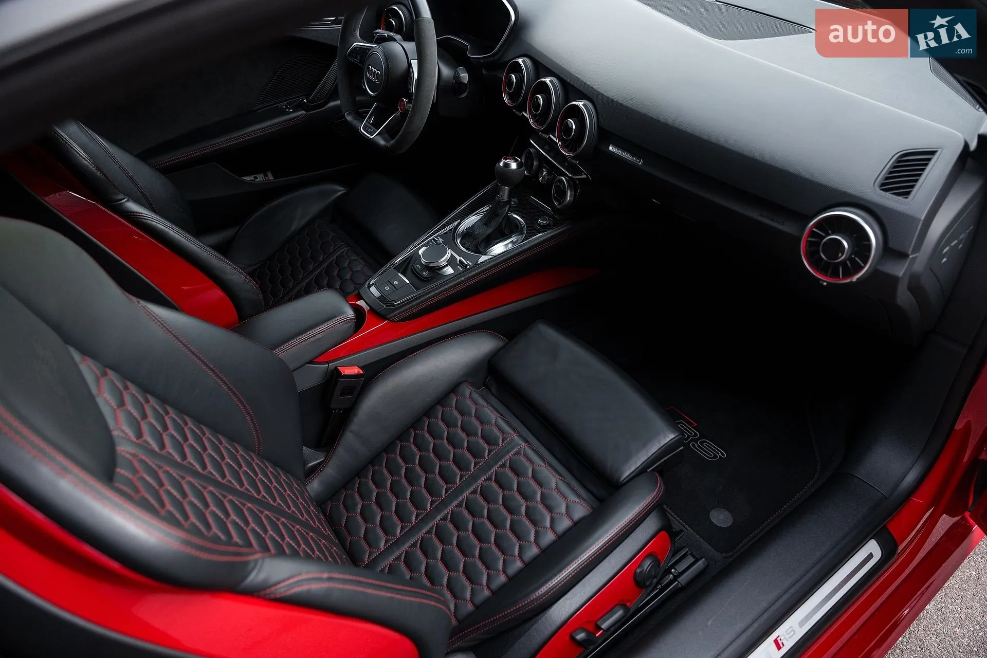 2019 Audi TT RS - мініатюра 48