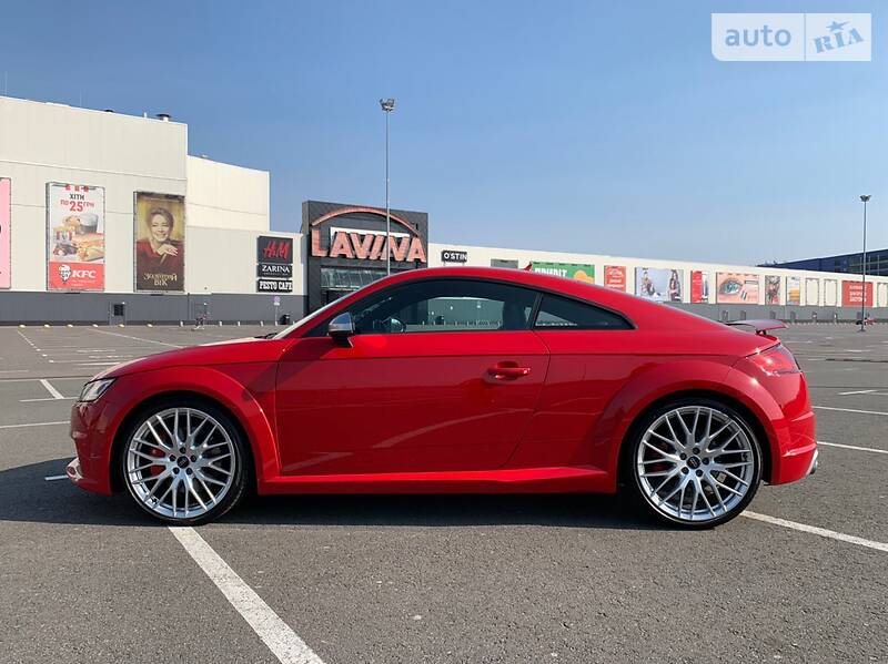 Купе Audi TT S 2016 в Києві
