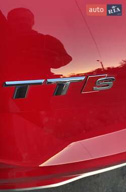 Купе Audi TT S 2017 в 