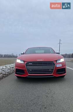 Купе Audi TT S 2017 в 