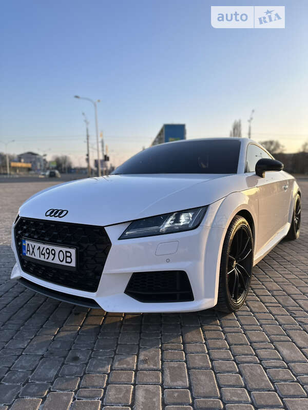 Купе Audi TT S 2016 в Харькове