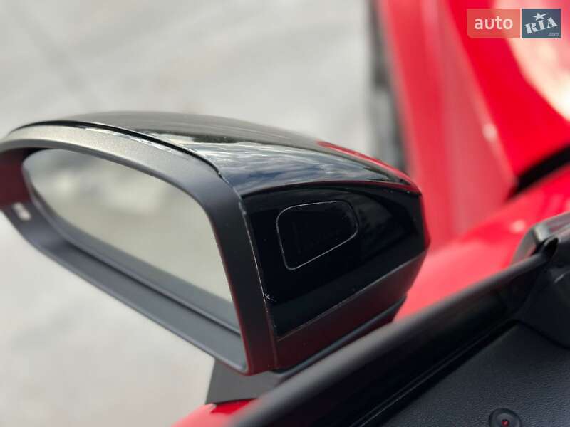 Купе Audi TT S 2016 в Киеве фото 9 Купе Audi TT S 2016 в Киеве