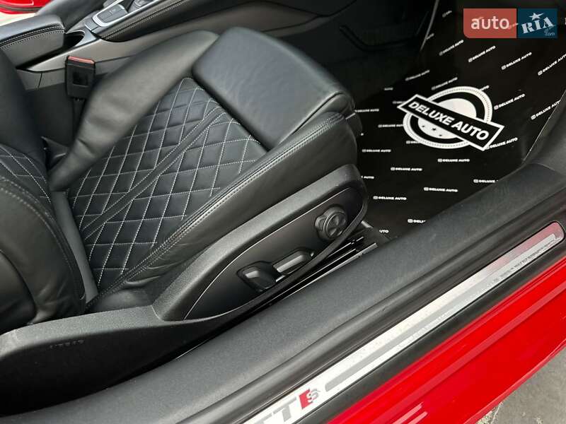 Купе Audi TT S 2016 в Киеве фото 49 Купе Audi TT S 2016 в Киеве