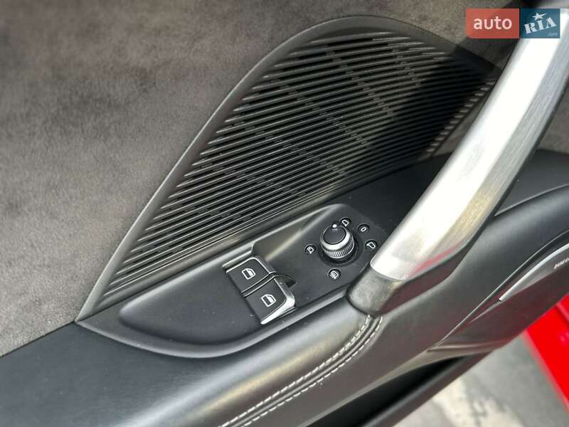 Купе Audi TT S 2016 в Киеве фото 57 Купе Audi TT S 2016 в Киеве