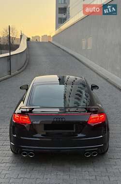 Купе Audi TT S 2023 в 