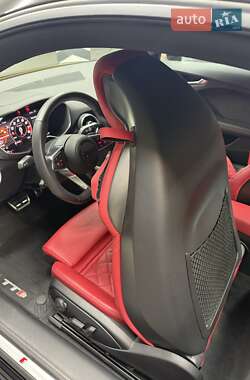 Купе Audi TT S 2023 в 