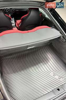 Купе Audi TT S 2023 в 