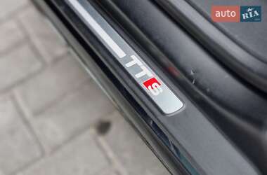 Купе Audi TT S 2012 в 