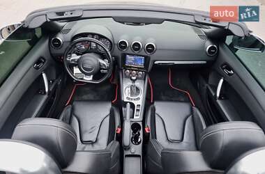 Купе Audi TT S 2012 в 