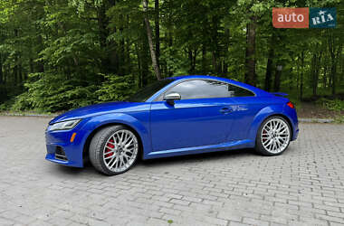 Купе Audi TT S 2016 в 