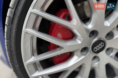 Купе Audi TT S 2016 в 