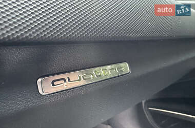 Купе Audi TT S 2016 в 