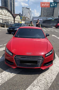 Купе Audi TT S 2016 в Киеве
