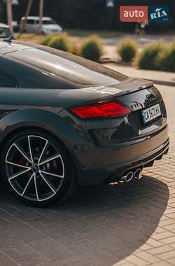Купе Audi TT S 2019 в 