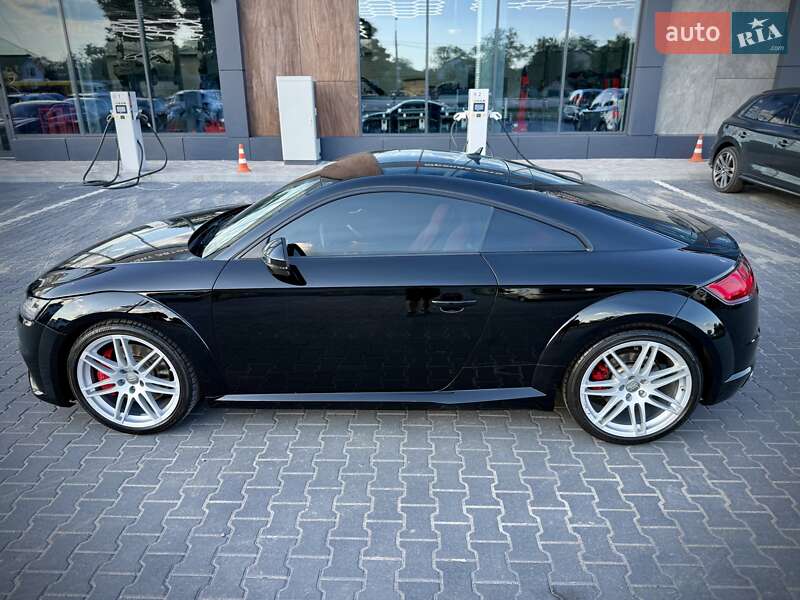 Купе Audi TT S 2015 в Киеве