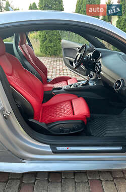 Купе Audi TT S 2016 в 