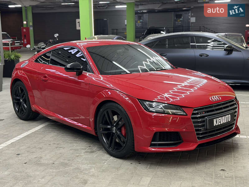 Купе Audi TT S 2016 в Киеве фото 3 Купе Audi TT S 2016 в Киеве