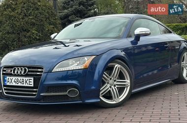 Купе Audi TT S 2011 в Дніпрі