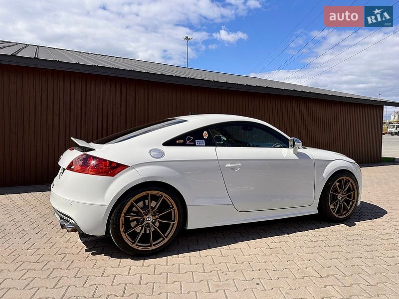 Купе Audi TT S 2012 в Киеве