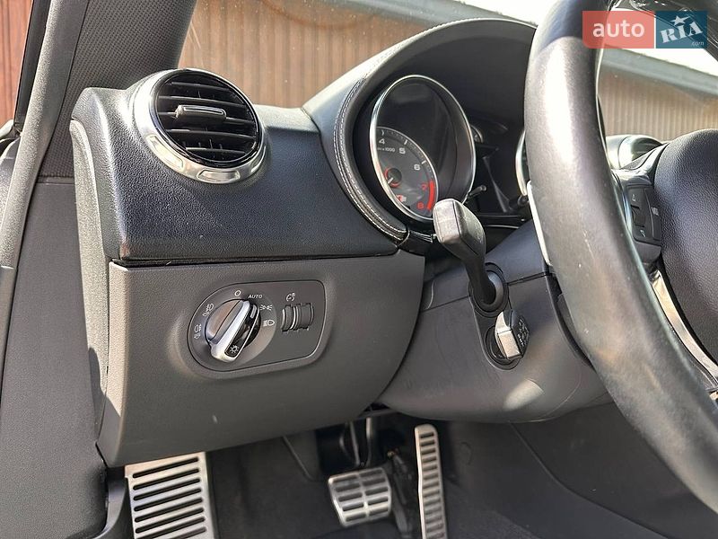 Купе Audi TT S 2012 в Киеве