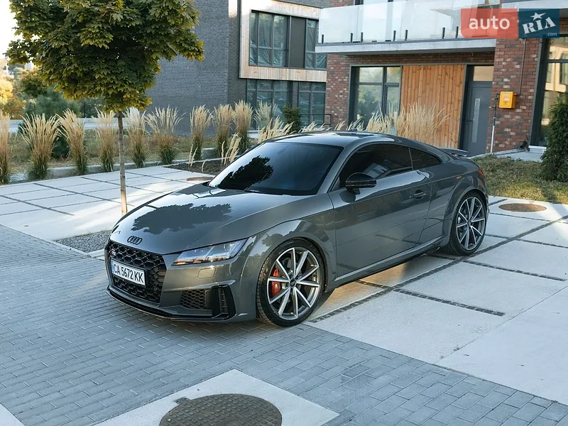 Audi TT S