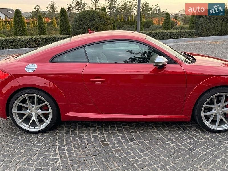 Купе Audi TT S 2016 в Дніпрі