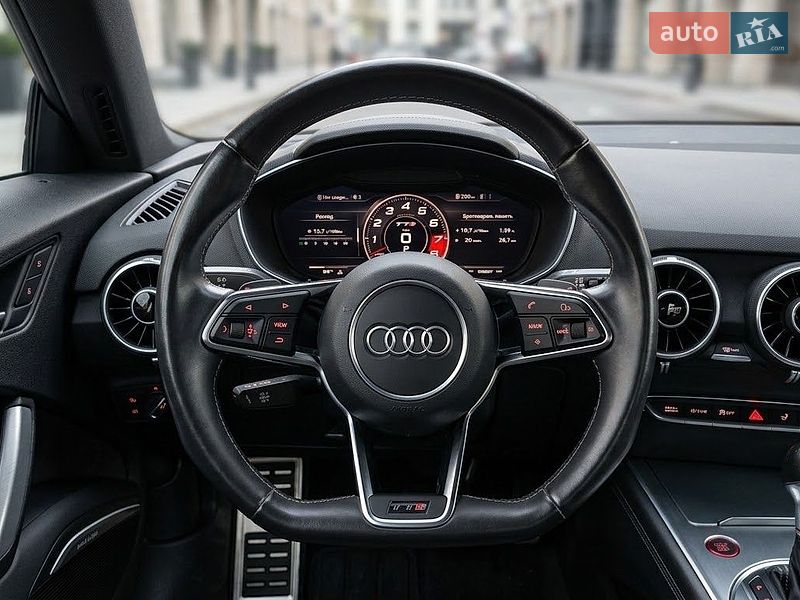 Купе Audi TT S 2016 в Дніпрі